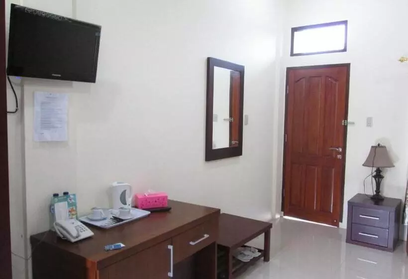 Permata Land Hotel & Resort