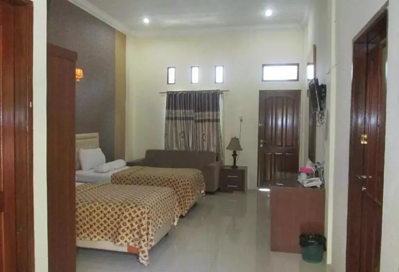 Permata Land Hotel & Resort