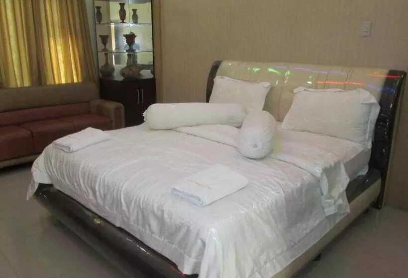 Permata Land Hotel & Resort