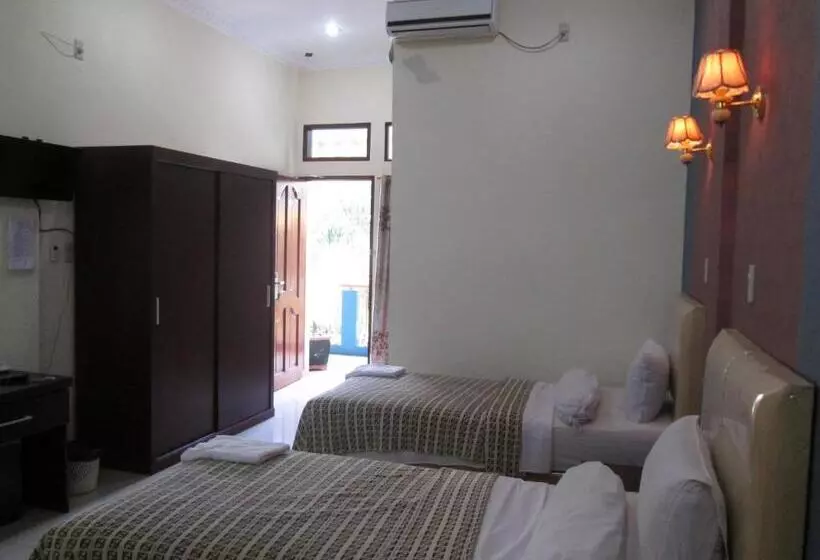 Permata Land Hotel & Resort