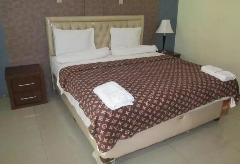 Permata Land Hotel & Resort