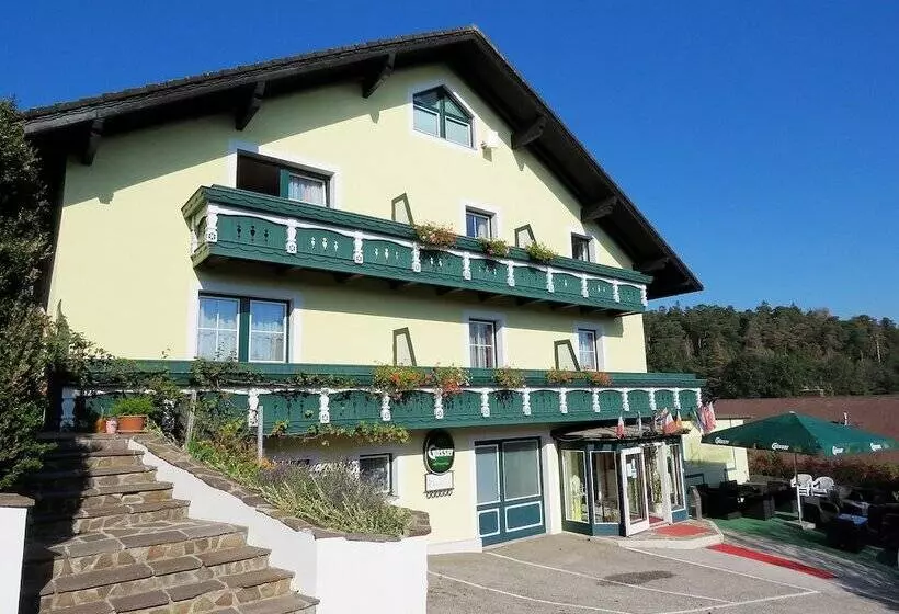 ホテル Residenz Hössinger