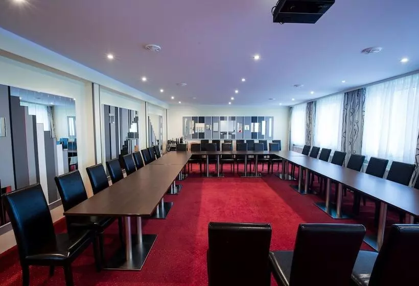 ホテル Residenz Hössinger