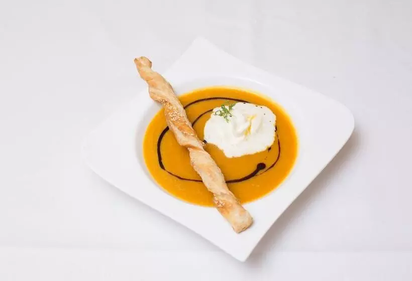 ホテル Residenz Hössinger