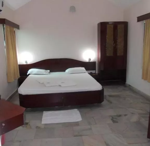 Hotelli Sadhabishegam