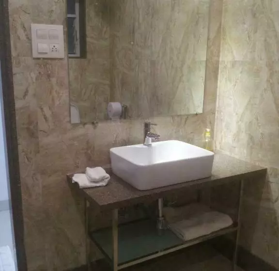 Hotelli Saffron  Jalna