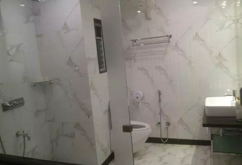 Hotelli Saffron  Jalna