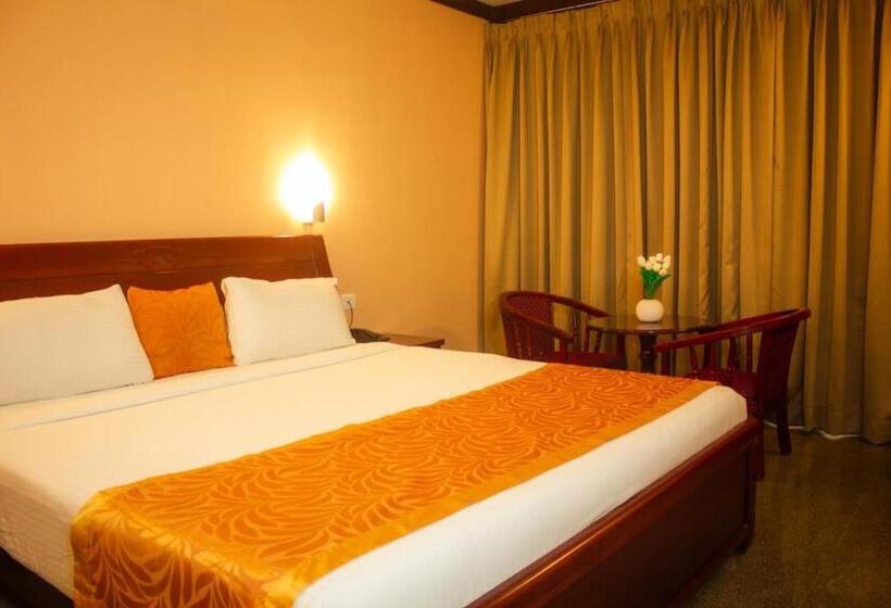 Hotel Serene Sriperumbudur