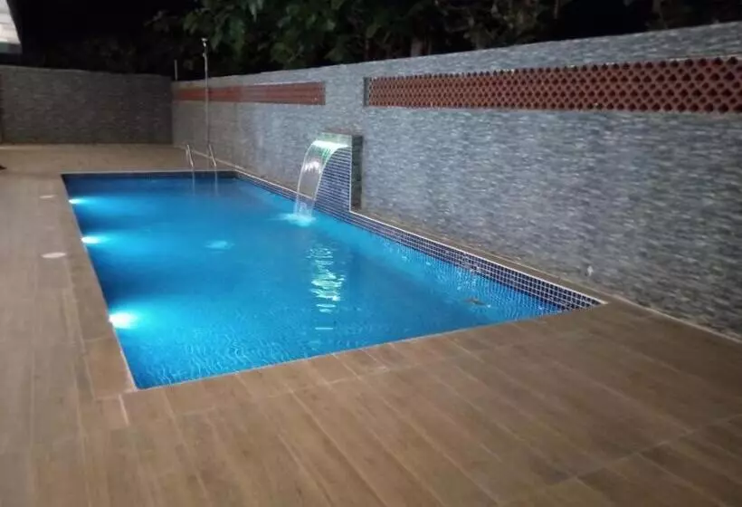 Hotelli Serene Sriperumbudur