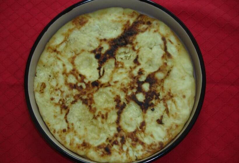 ホテル Yagodina Family