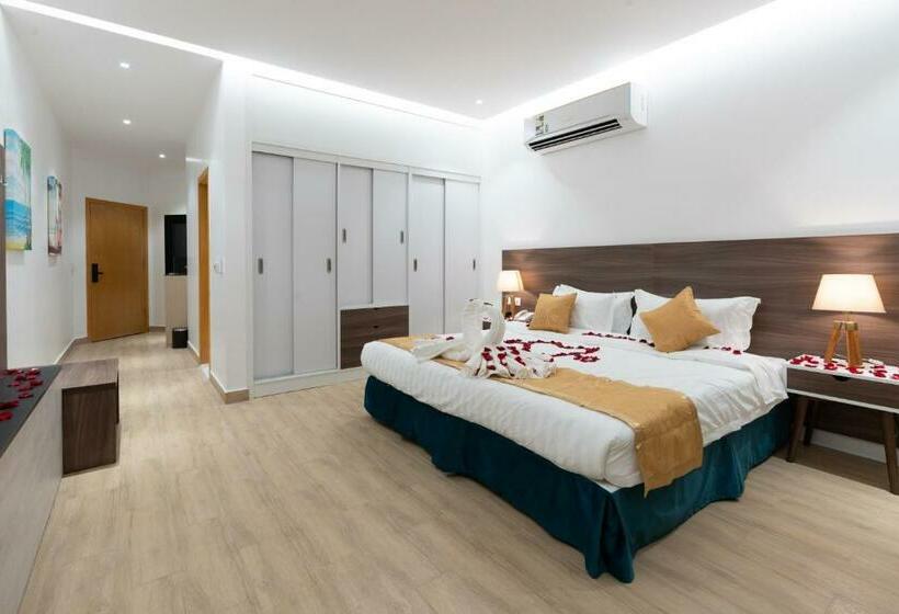 La Fontaine Lagoon Resort