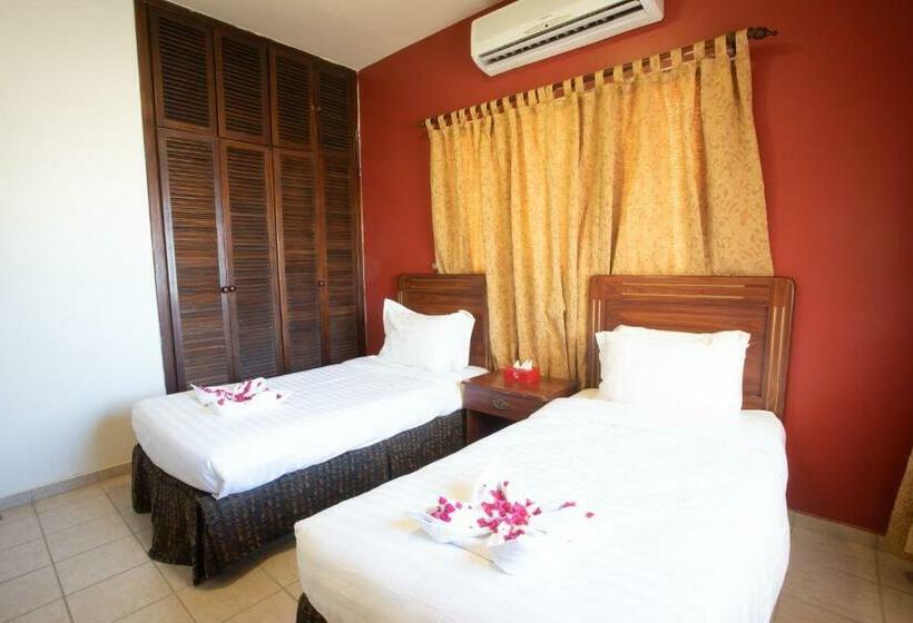 La Fontaine Lagoon Resort