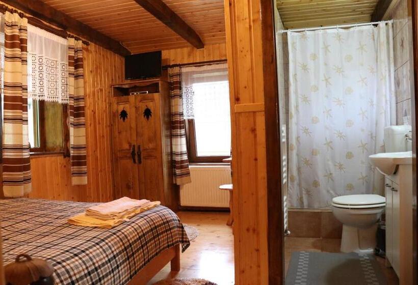 پانسیون Casa Bunicii