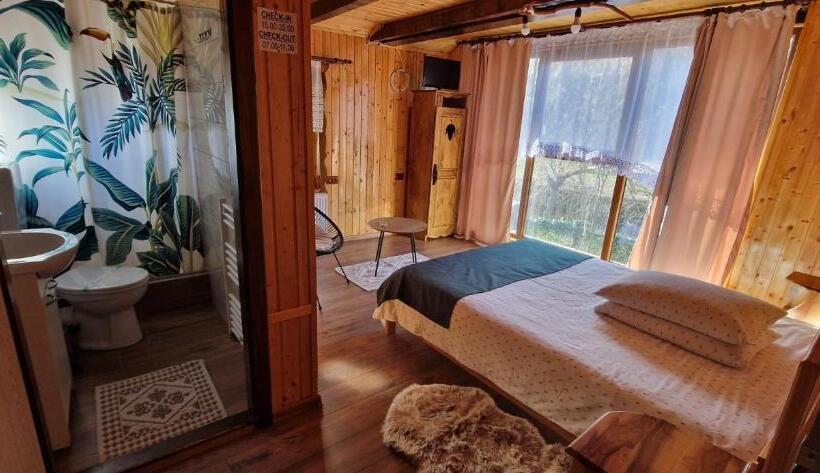 پانسیون Casa Bunicii