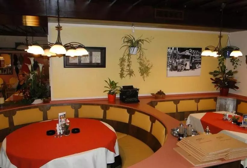 Majatalo Gasthof Papillon