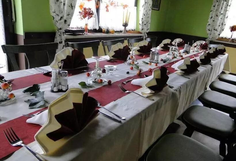 Majatalo Gasthof Papillon