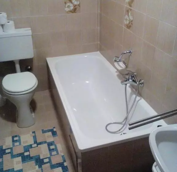 Majatalo Gasthof Papillon