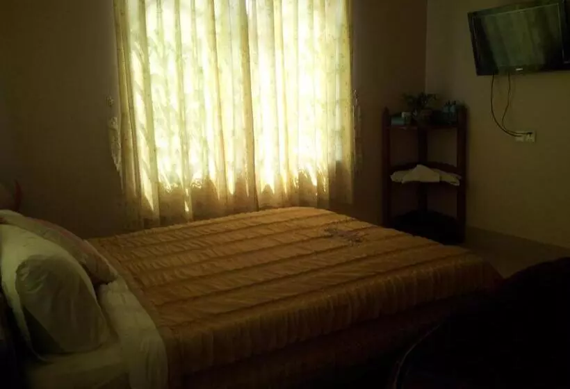 Majatalo Javier Guesthouse