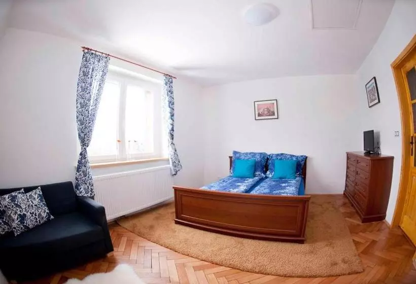 Majatalo Penzion Hájovna