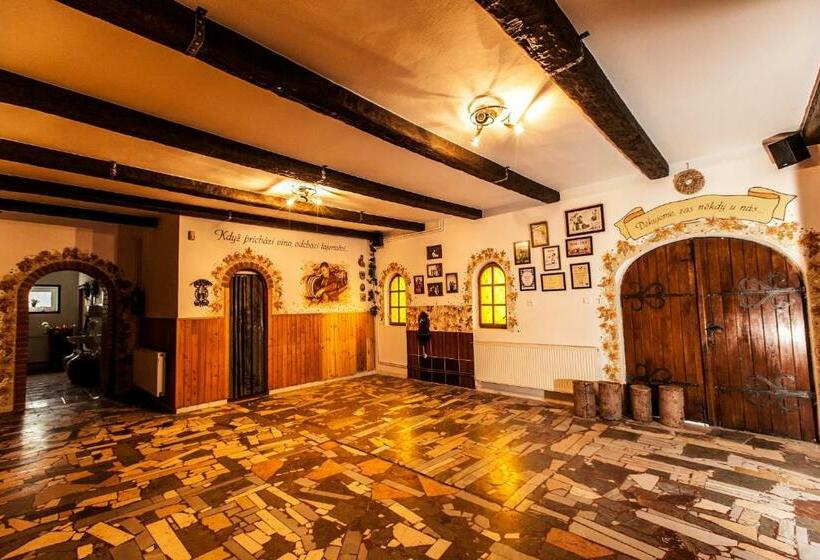 Пансион Penzion   Vinařství Hanuš