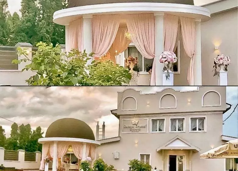 Pensiunea Sarmis Cristal