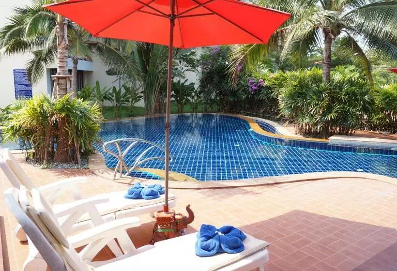 Vip Chain Resort Pool Villa