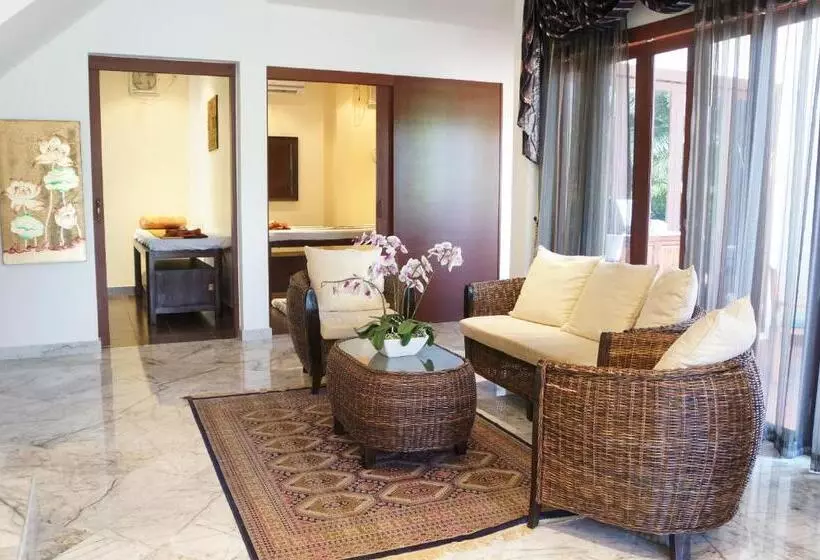 Vip Chain Resort Pool Villa