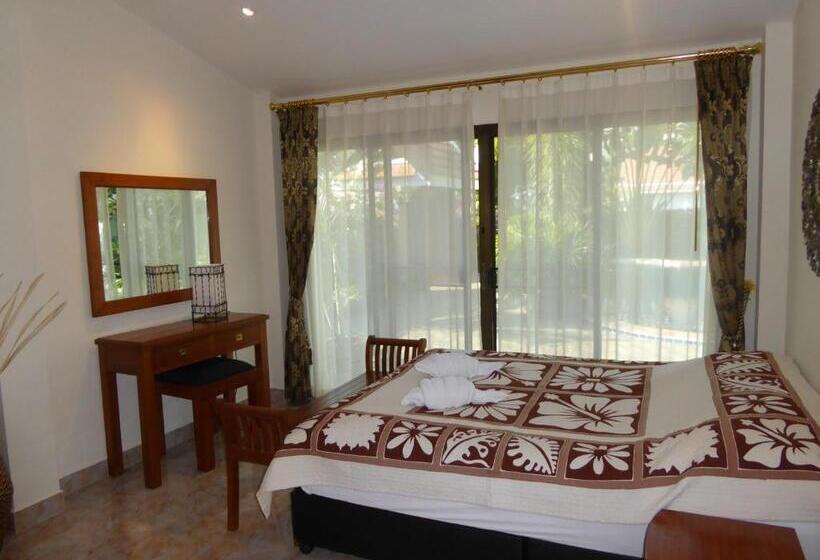 Vip Chain Resort Pool Villa