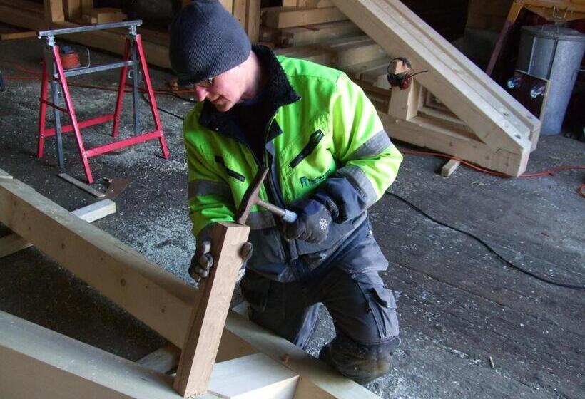 Allsta Gård Kretsloppshuset B&b