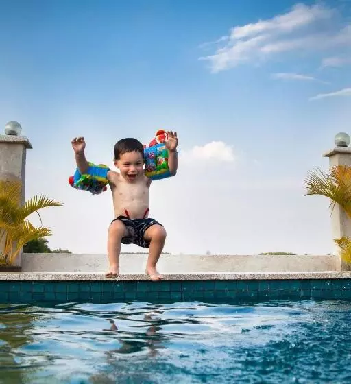 ベッドアンドブレックファースト Le Kroma Villa