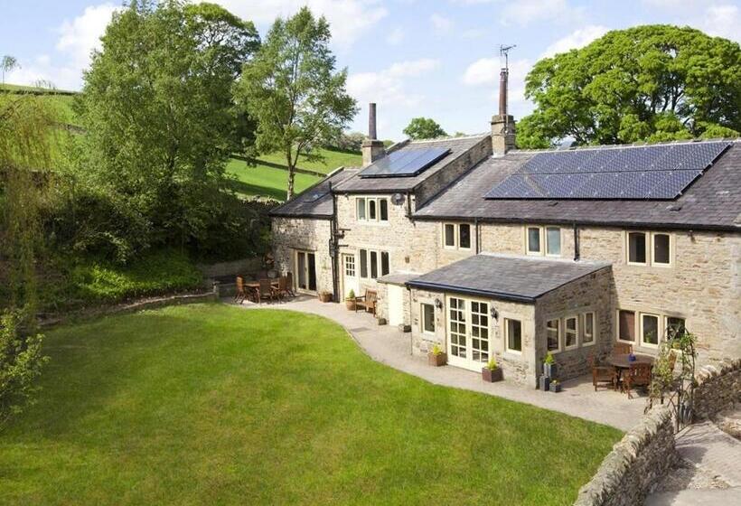 ベッドアンドブレックファースト Throstle Nest Farm