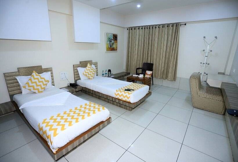 Отель Darshan Naroda