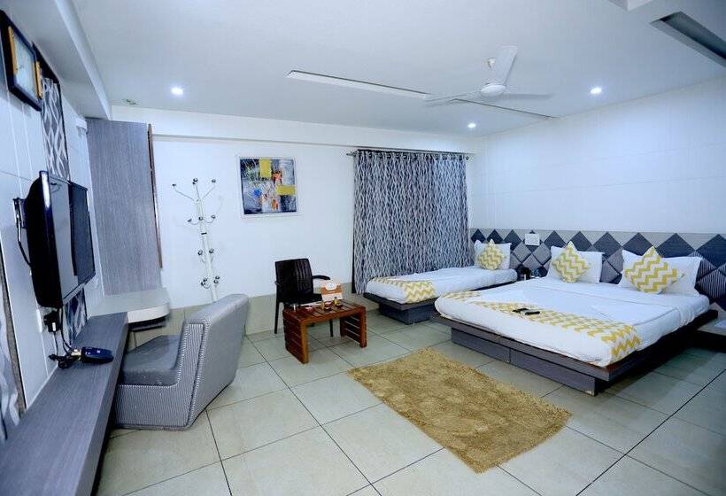 Отель Darshan Naroda