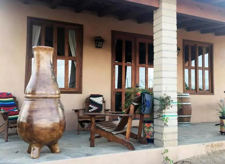 Hotelli En Kanto Valle De Guadalupe