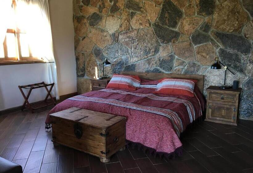 Отель En Kanto Valle De Guadalupe