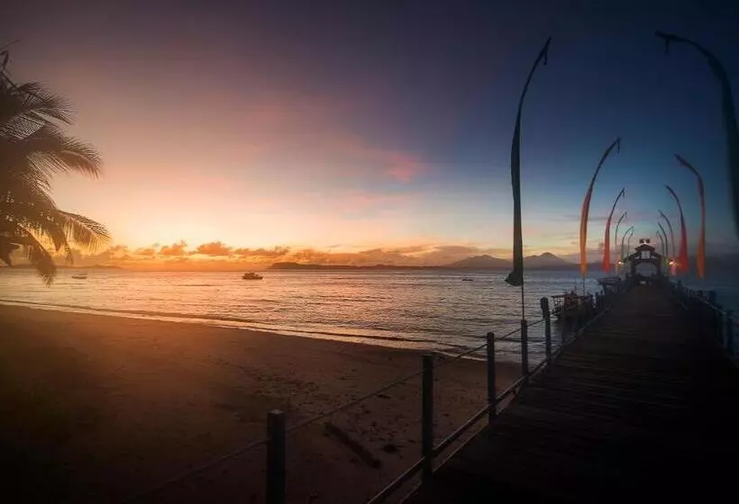 Hotelli Gangga Island Resort & Spa