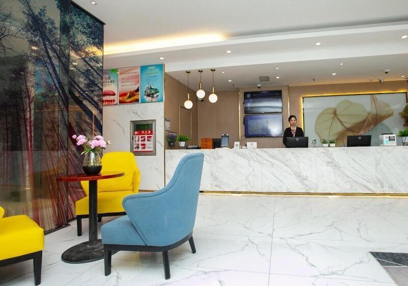 Отель Greentree Inn Jiangsu Xuzhou Feng County Liubang Plaza Express