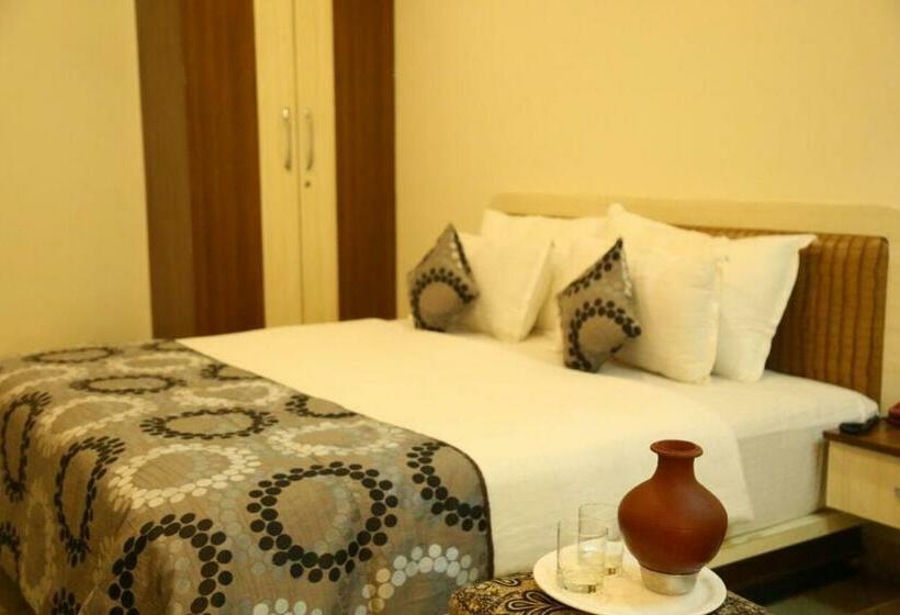 ホテル Manju Palace