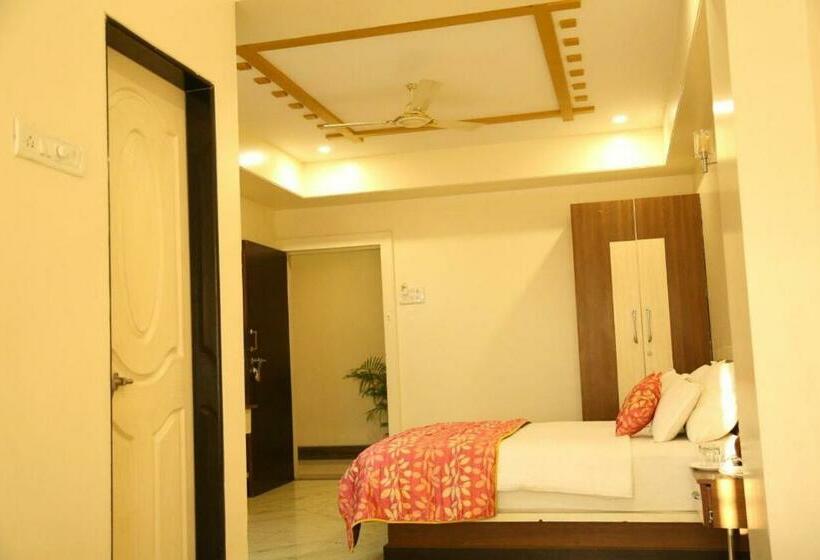 ホテル Manju Palace