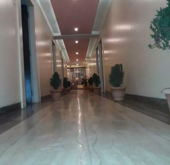 Hotelli Manju Palace