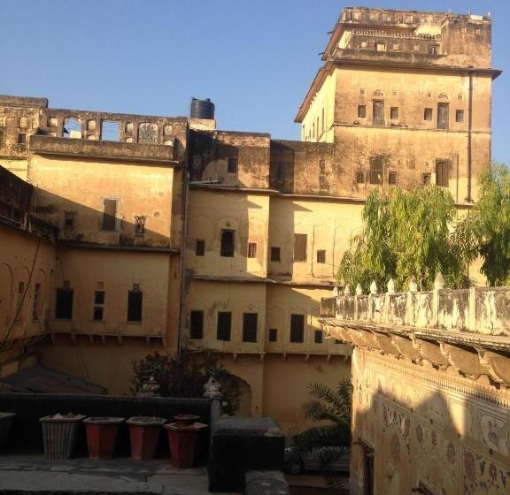 호텔 Narayan Niwas Castle