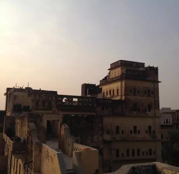 Hotelli Narayan Niwas Castle