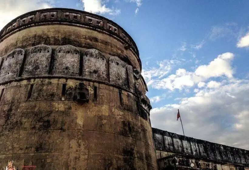 Hotelli Narayan Niwas Castle