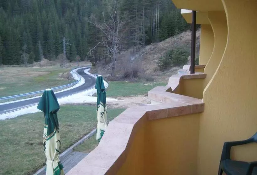 هتل Restaurant Popini Laki