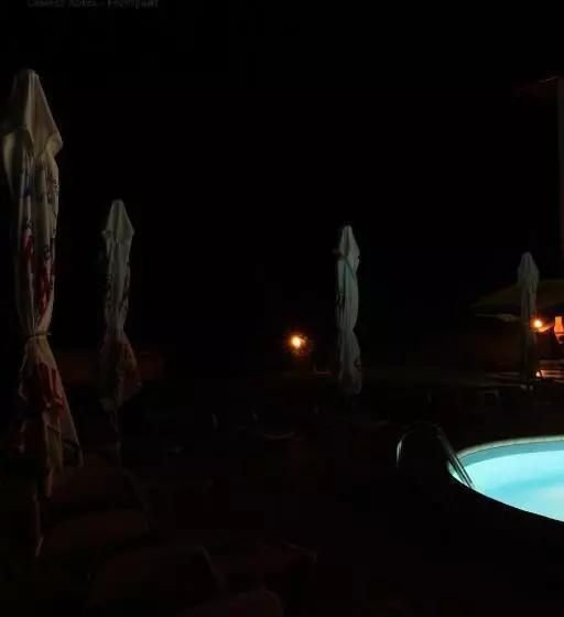 هتل Restaurant Popini Laki