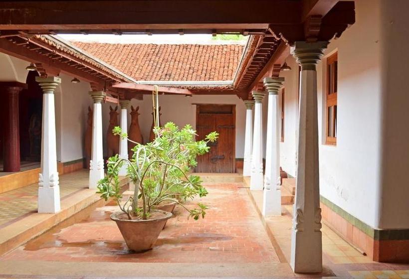 Hotel Saratha Vilas Chettinad