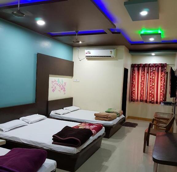 בית מלון כפרי Shri Radhe Krishna