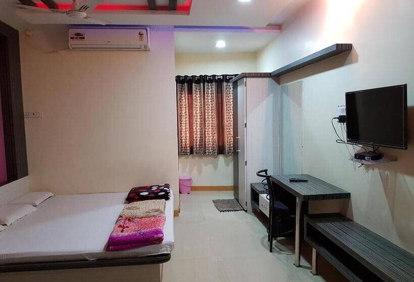 בית מלון כפרי Shri Radhe Krishna