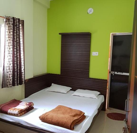 בית מלון כפרי Shri Radhe Krishna