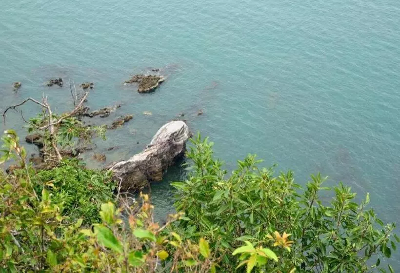 The Pride Hotel At Laemsing